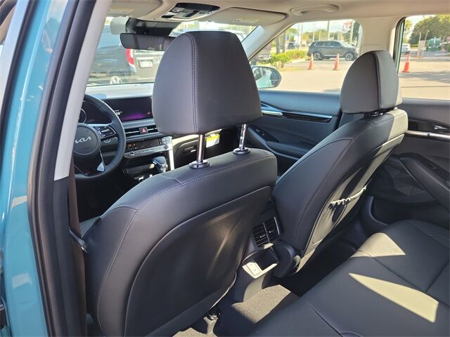2026 Kia Seltos EX photo 10