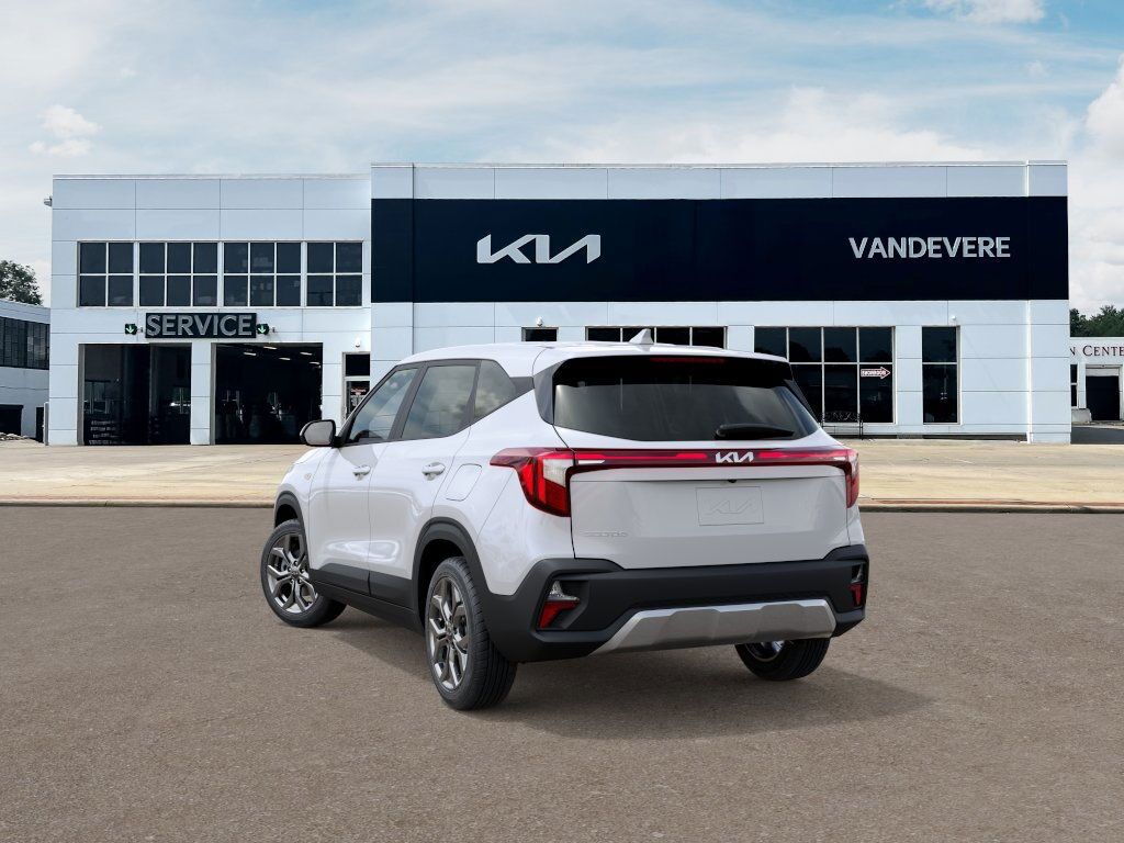 2026 Kia Seltos LX Akron OH