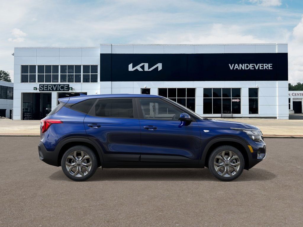 2026 Kia Seltos LX Akron OH