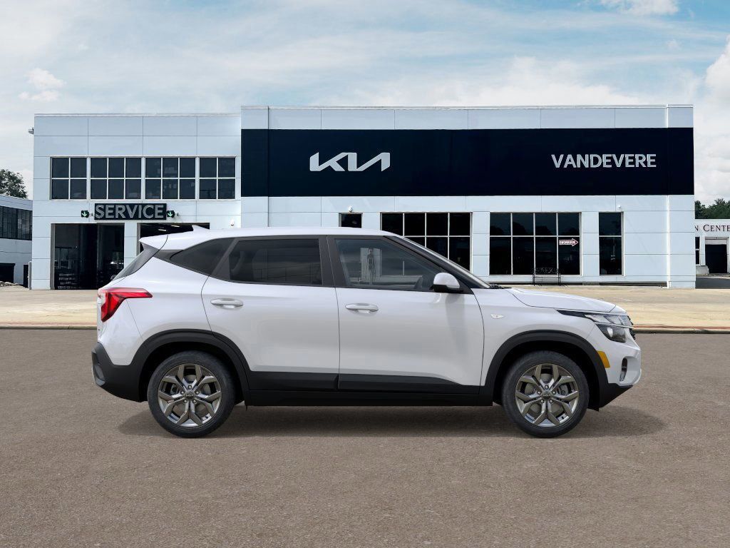 2026 Kia Seltos LX Akron OH