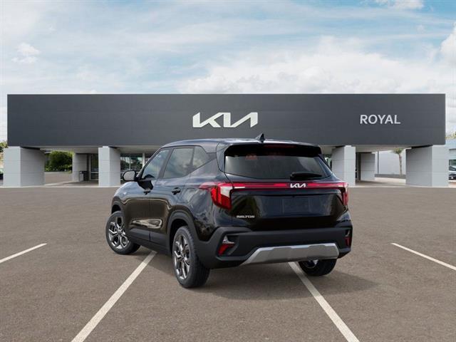 2026 Kia Seltos LX Tucson AZ