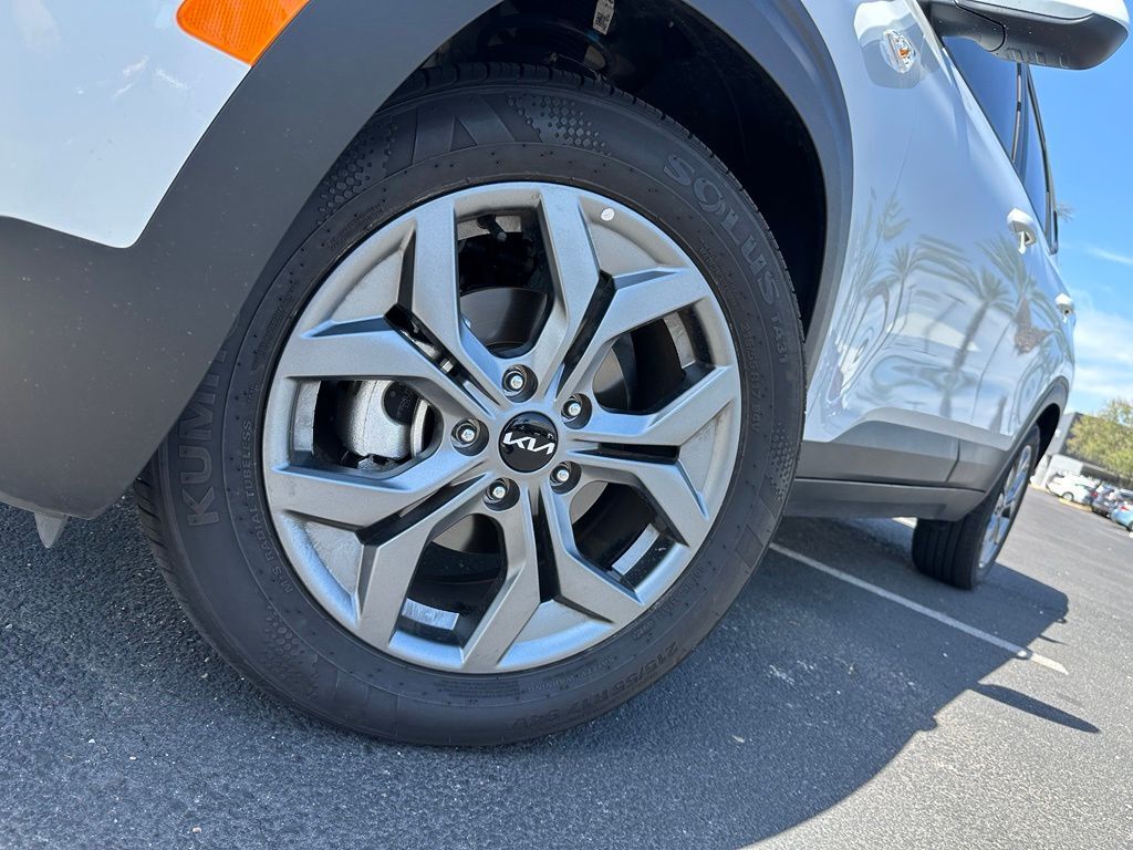 2026 Kia Seltos LX