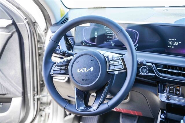 2026 Kia Seltos S photo 16