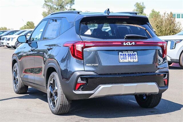 2026 Kia Seltos S photo 6