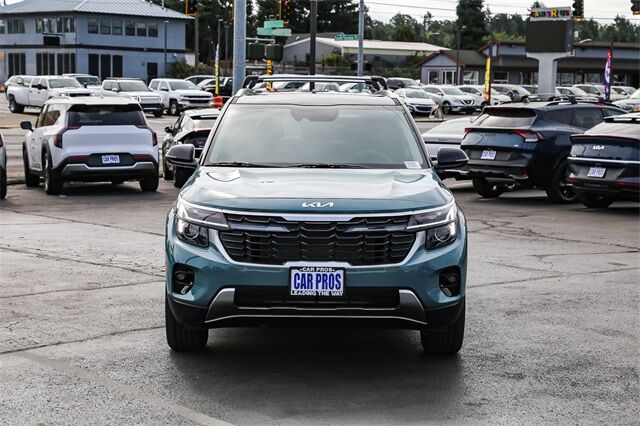 2026 Kia Seltos S photo 3