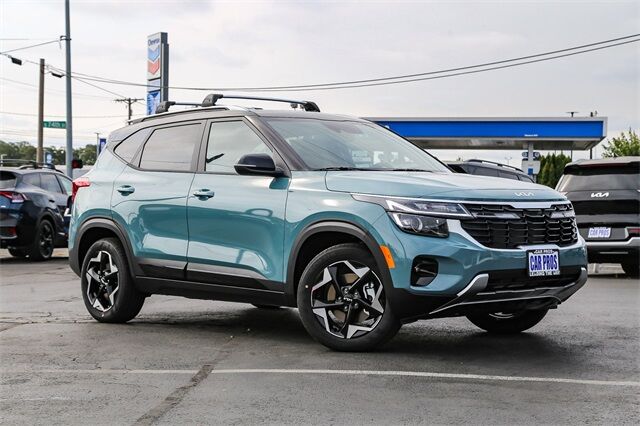 2026 Kia Seltos S photo 2