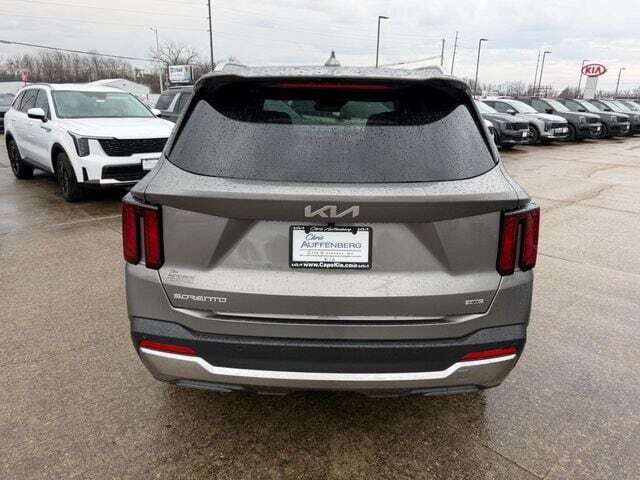 2026 Kia Sorento Hybrid EX