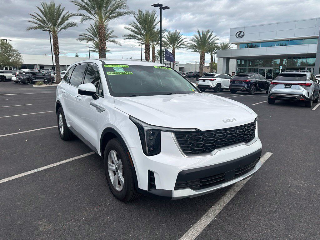 2026 Kia Sorento LX Tucson AZ