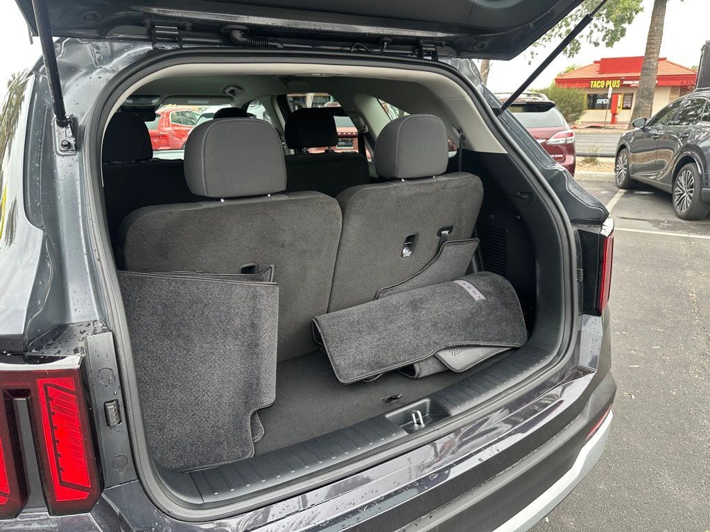 2026 Kia Sorento LX Tucson AZ