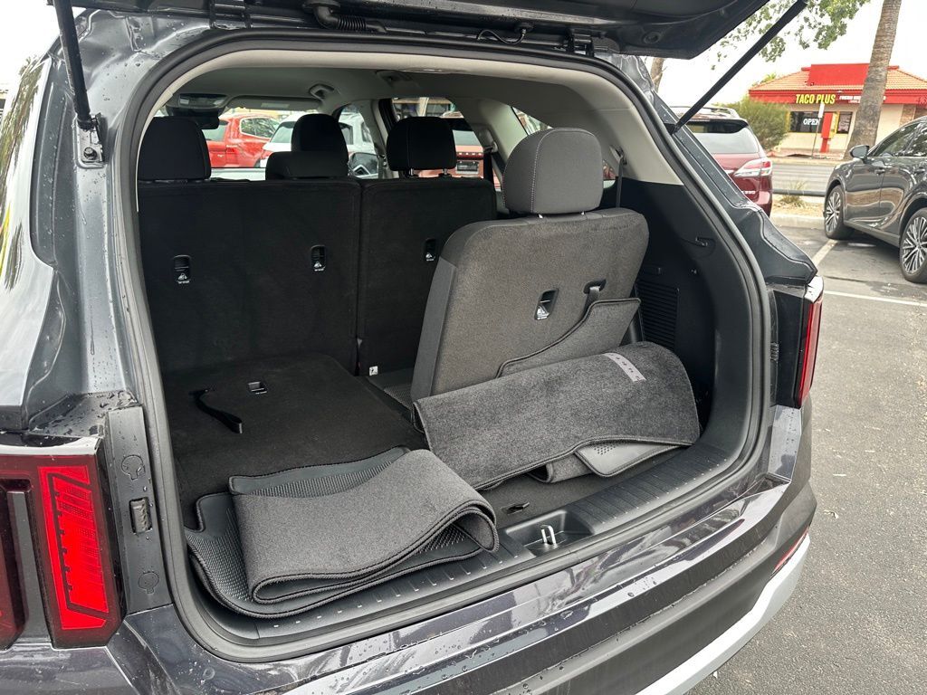 2026 Kia Sorento LX Tucson AZ