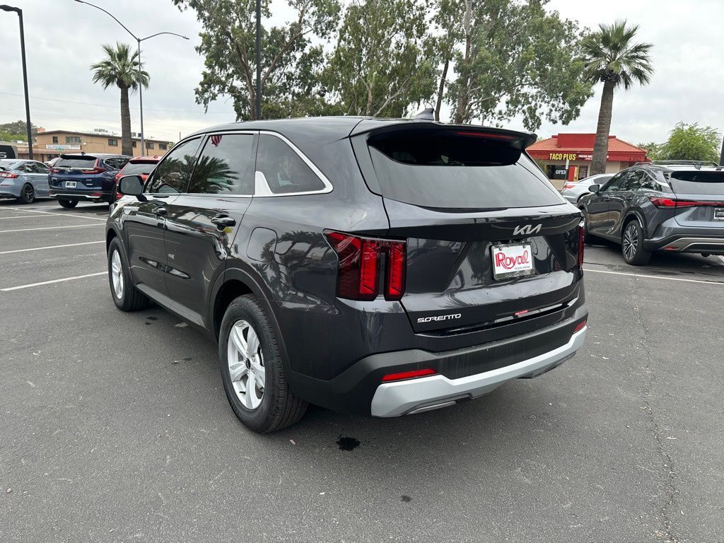 2026 Kia Sorento LX Tucson AZ