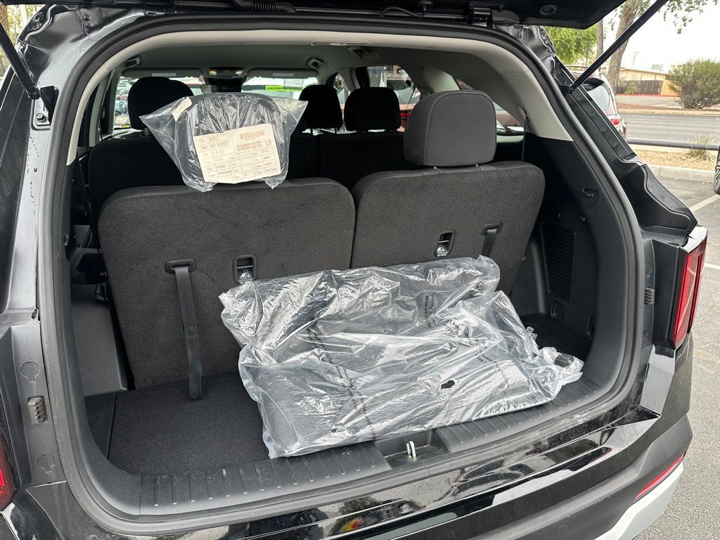 2026 Kia Sorento LX Tucson AZ