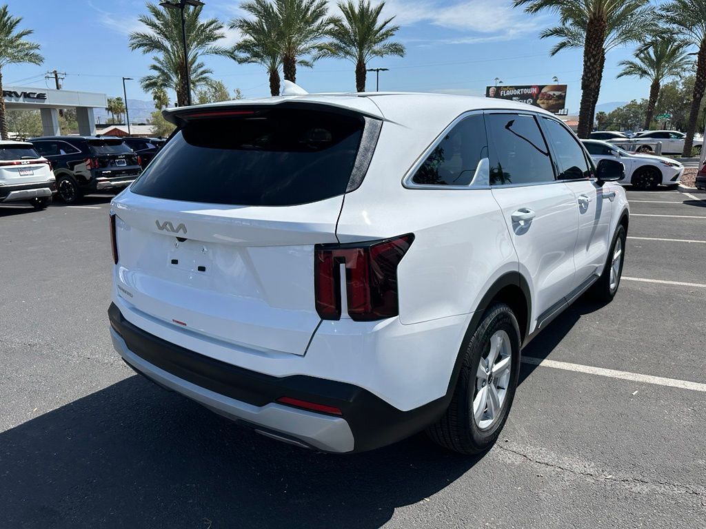 2026 Kia Sorento LX Tucson AZ