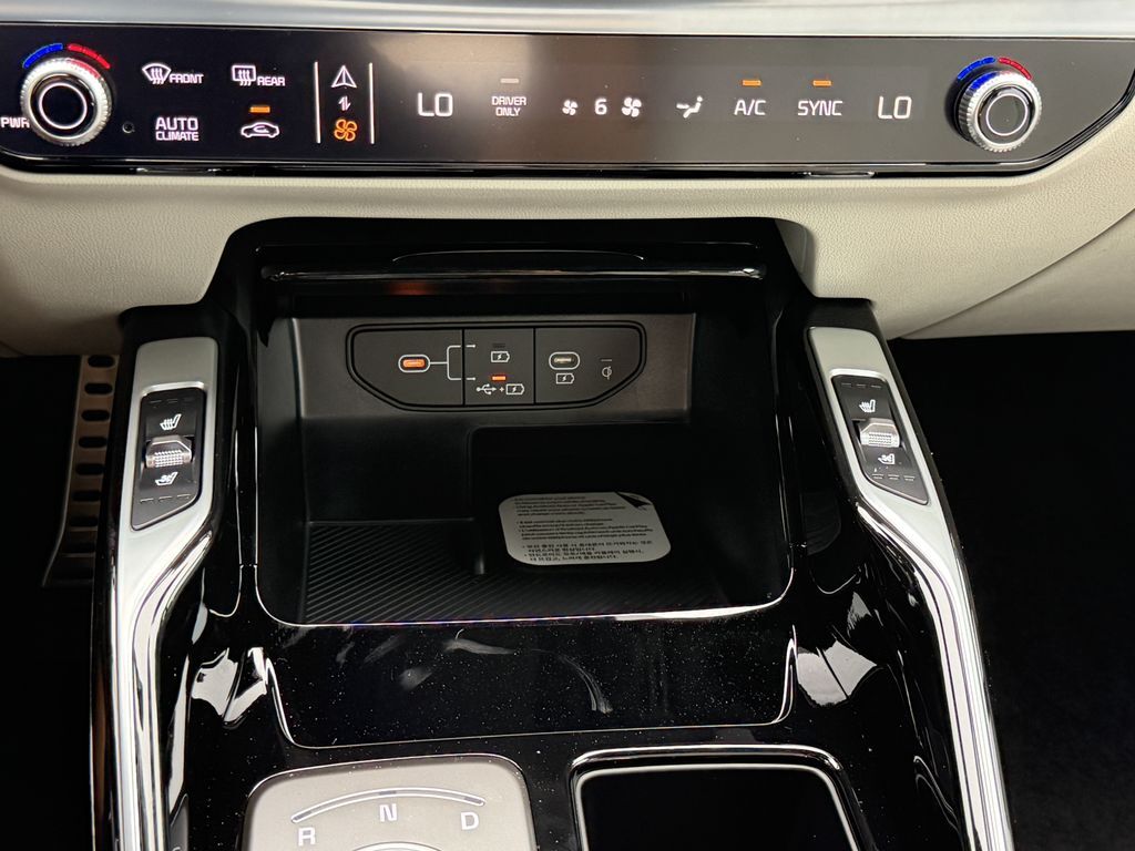 2026 Kia Sorento Plug-In Hybrid SX Prestige San Clemente CA