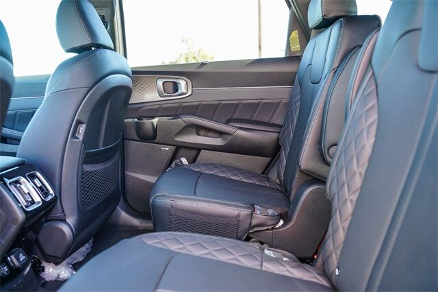 2026 Kia Sorento Plug-in Hybrid SX Prestige AWD Renton WA