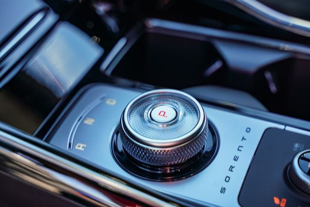 2026 Kia Sorento Plug-in Hybrid X-Line SX Prestige AWD Glendale CA