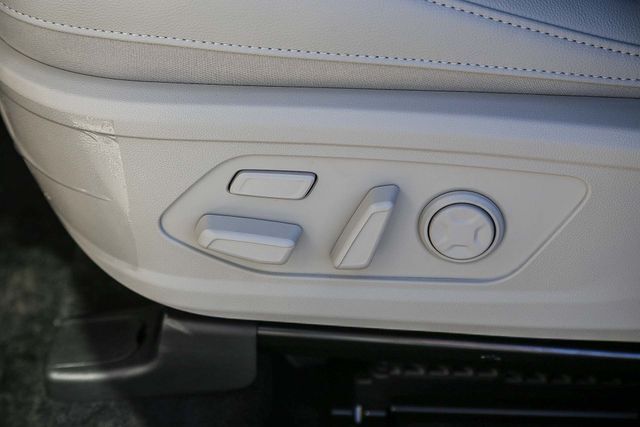 2026 Kia Sorento Plug-in Hybrid X-Line SX Prestige AWD Glendale CA