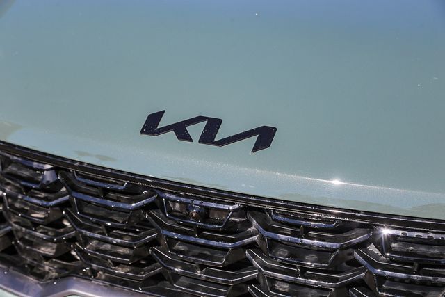 2026 Kia Sorento Plug-in Hybrid X-Line SX Prestige AWD Glendale CA