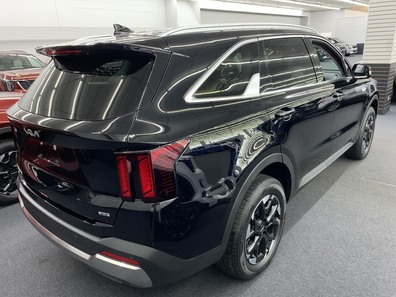 2026 Kia Sorento S AWD