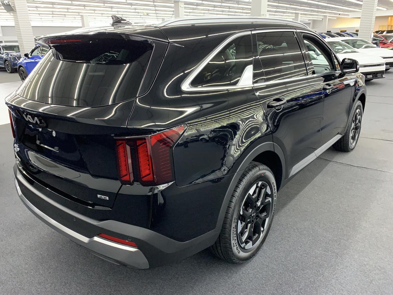 2026 Kia Sorento S AWD