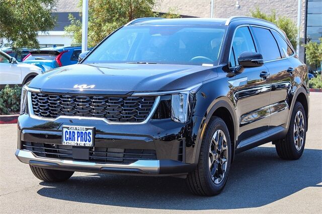 2026 Kia Sorento S photo 4