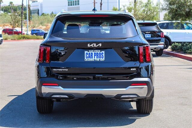 2026 Kia Sorento S Glendale CA