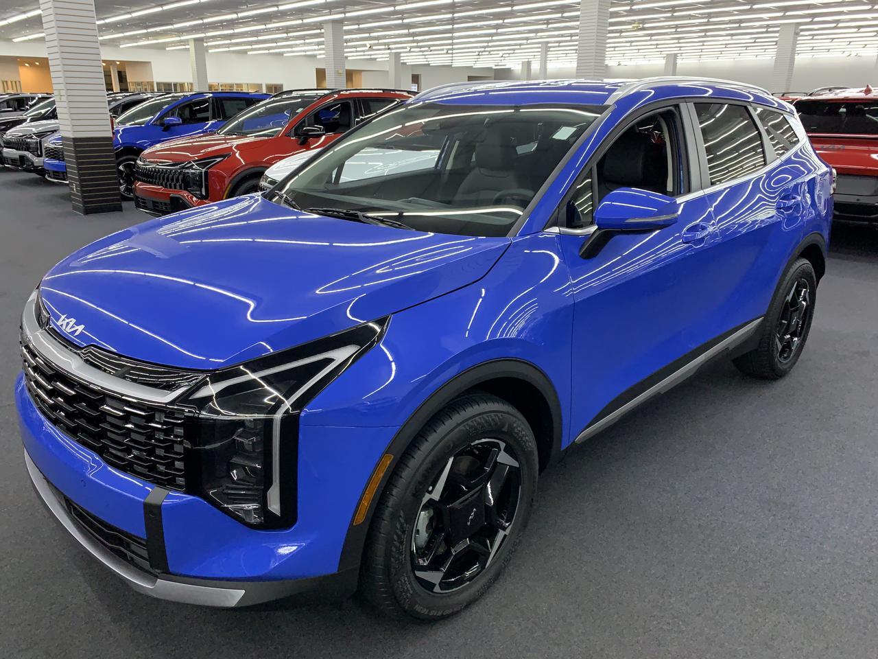 2026 Kia Sportage EX AWD
