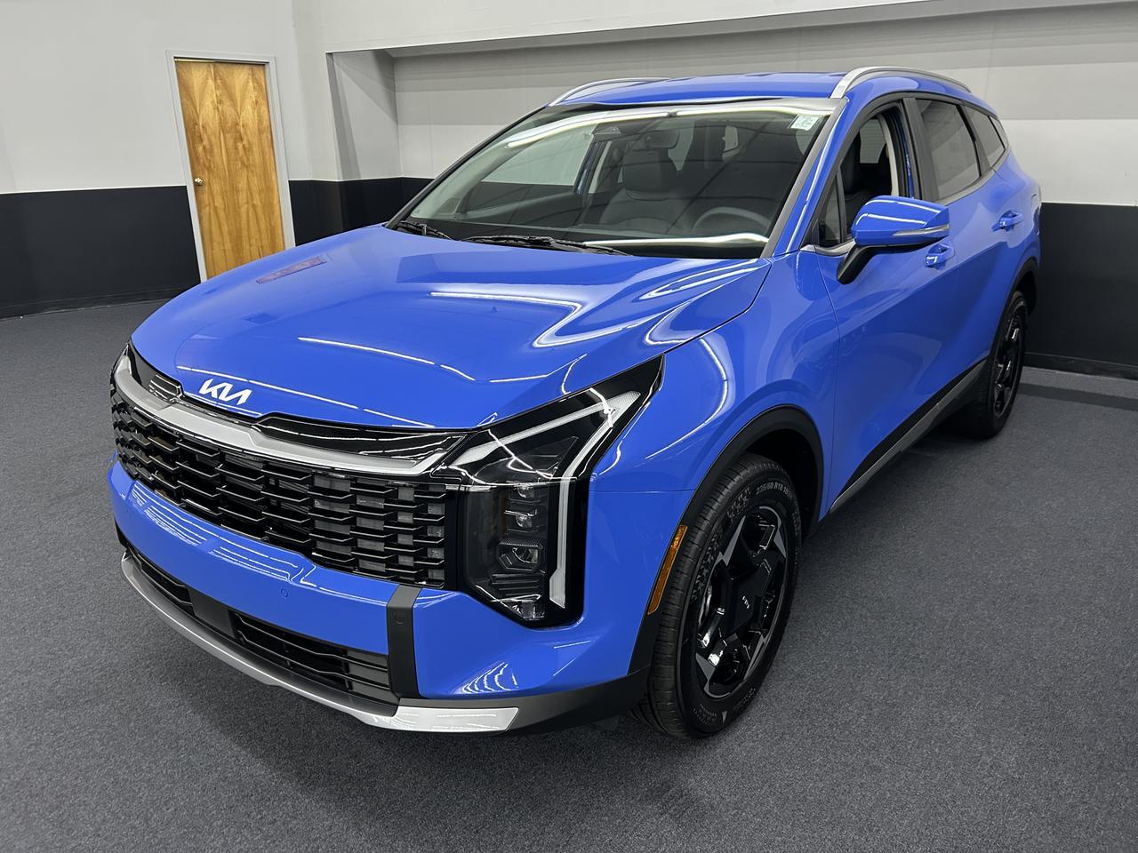 2026 Kia Sportage EX AWD