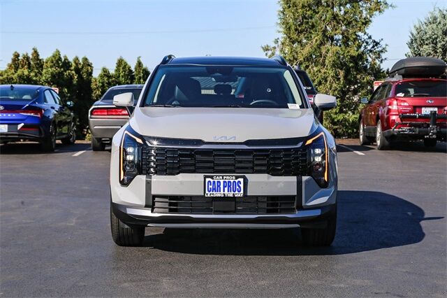 2026 Kia Sportage EX photo 3