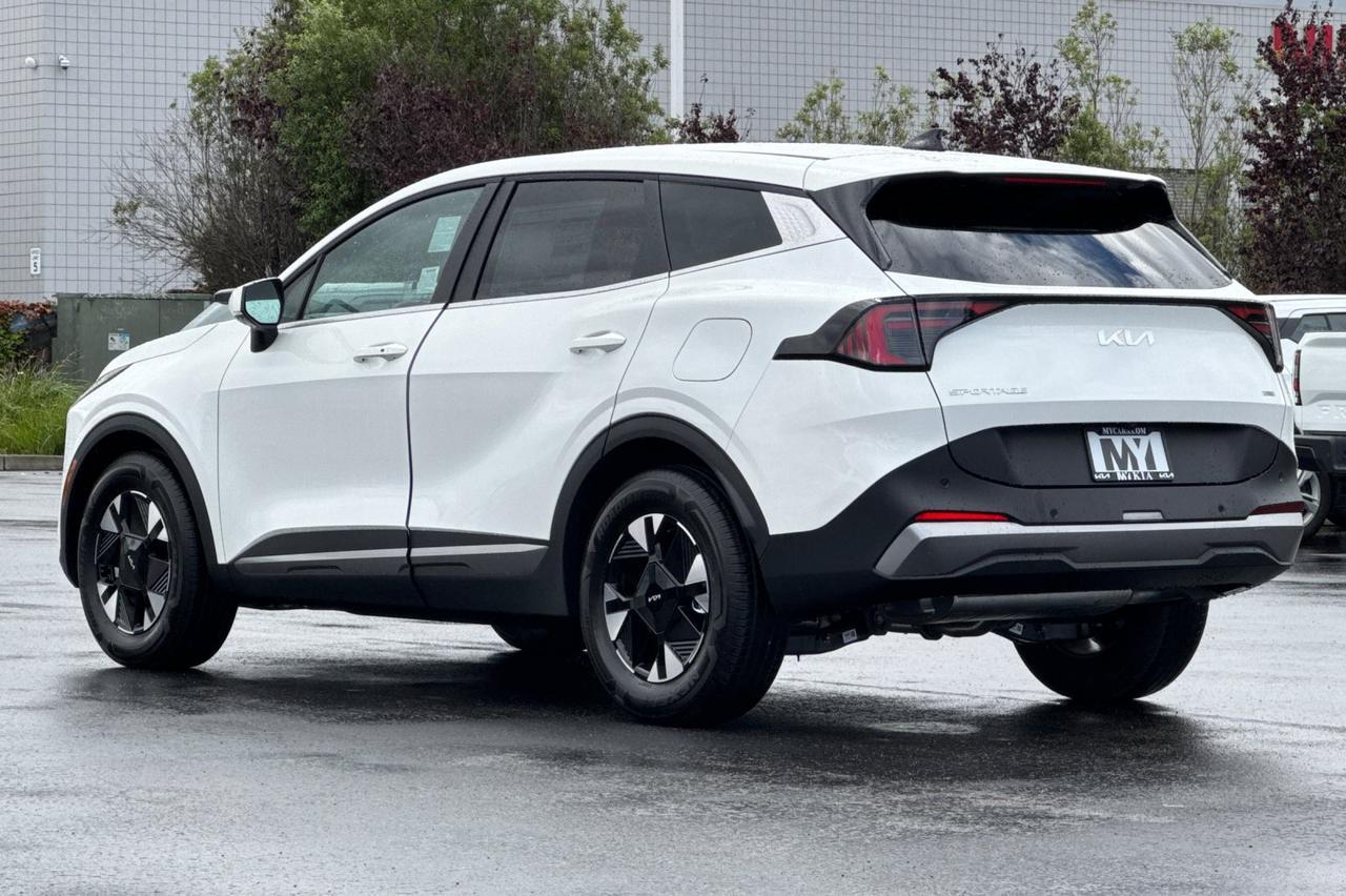 2026 Kia Sportage Hybrid LX Salinas CA