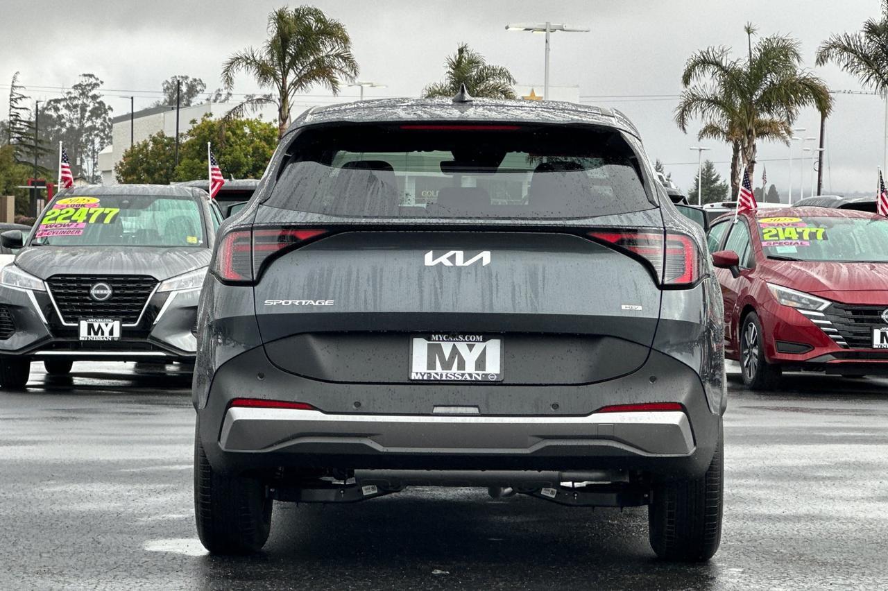 2026 Kia Sportage Hybrid LX Salinas CA