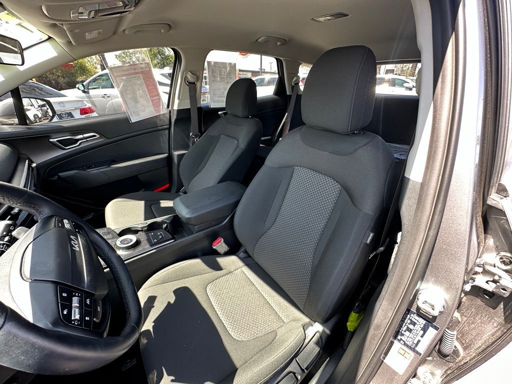 2026 Kia Sportage Hybrid LX