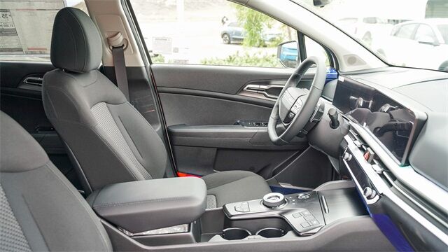 2026 Kia Sportage Hybrid S Huntington Beach CA