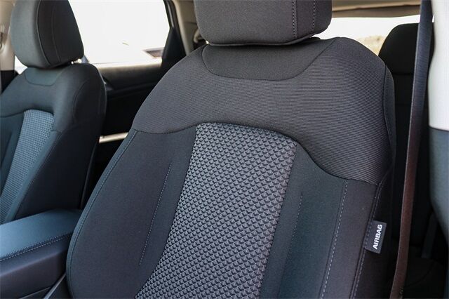 2026 Kia Sportage Hybrid S Renton WA