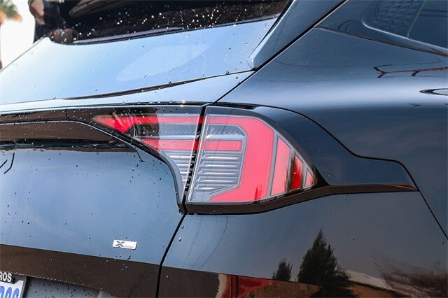 2026 Kia Sportage Hybrid X-Line Renton WA