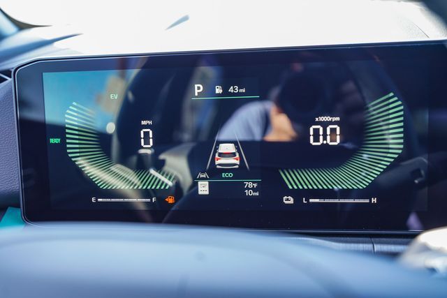 2026 Kia Sportage Plug-In Hybrid X-Line Moreno Valley CA