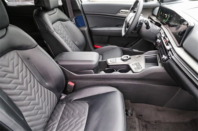 2026 Kia Sportage Plug-In Hybrid X-Line Renton WA