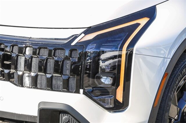 2026 Kia Sportage Plug-in Hybrid X-Line Glendale CA