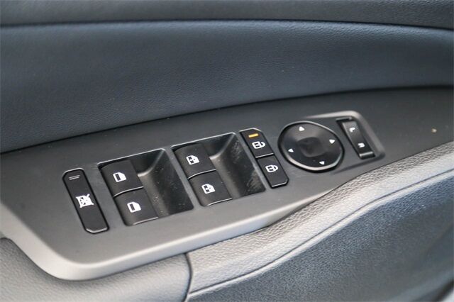 2026 Kia Sportage Plug-in Hybrid X-Line Glendale CA