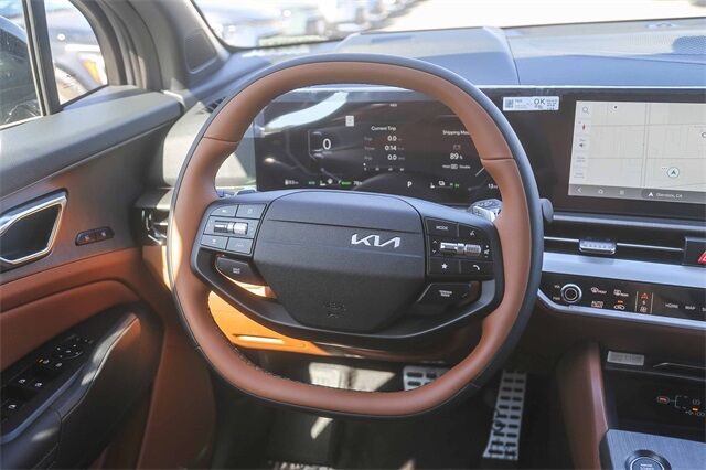 2026 Kia Sportage Plug-In Hybrid X-Line Prestige photo 2