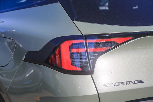 2026 Kia Sportage Plug-in Hybrid X-Line Prestige Glendale CA