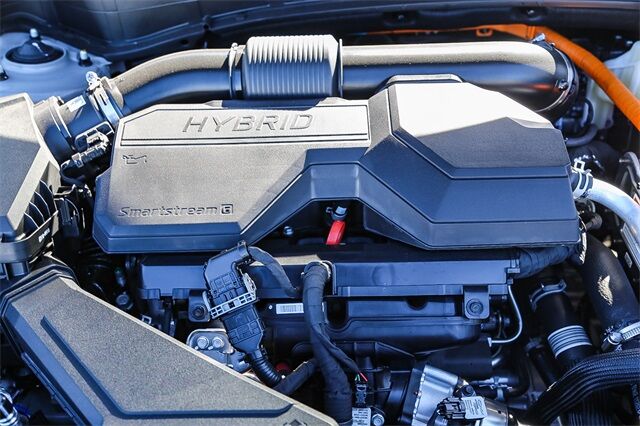 2026 Kia Sportage Plug-in Hybrid X-Line Prestige Glendale CA