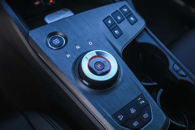 2026 Kia Sportage Plug-in Hybrid X-Line Prestige Glendale CA