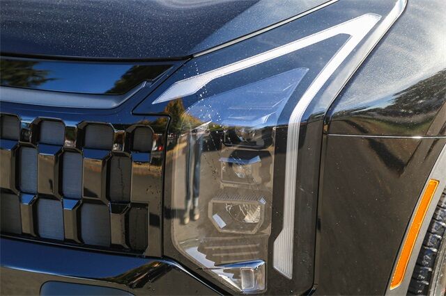 2026 Kia Sportage Plug-in Hybrid X-Line Renton WA