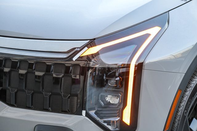 2026 Kia Sportage Plug-in Hybrid X-Line Glendale CA