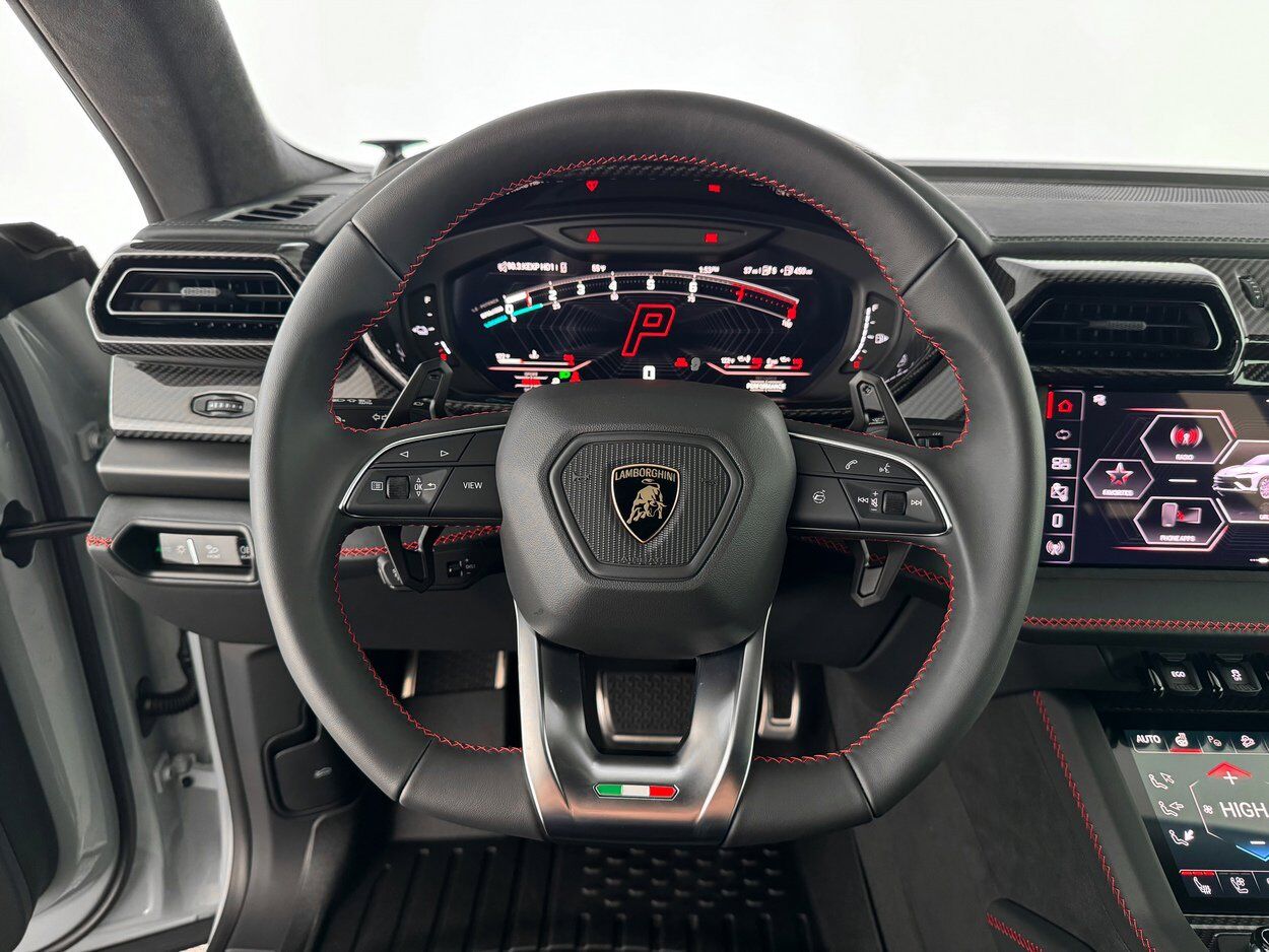 2026 LAMBORGHINI URUS SE Bellevue WA