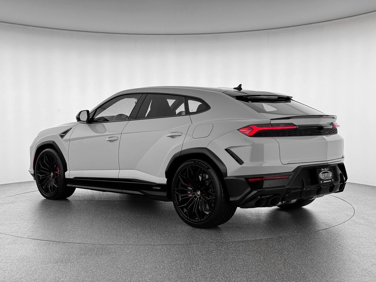2026 LAMBORGHINI URUS SE Bellevue WA
