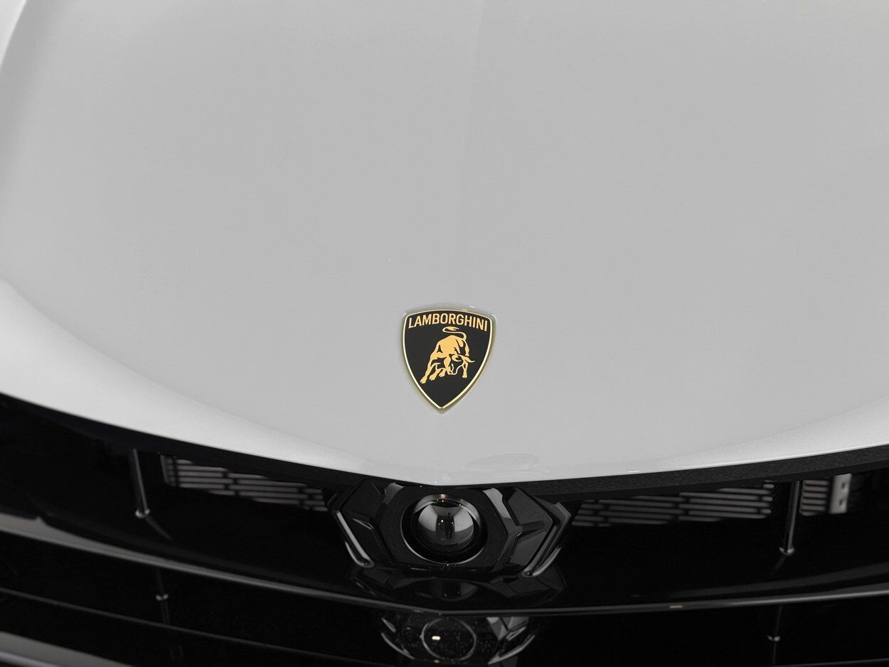 2026 LAMBORGHINI URUS SE Bellevue WA