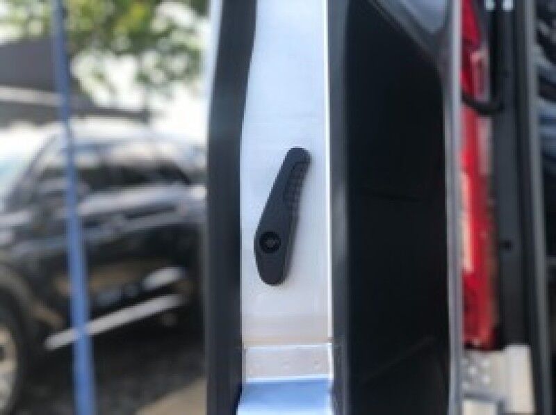 2026 LDV V90 14 Seater (2.0L Turbo Diesel) Vaitele