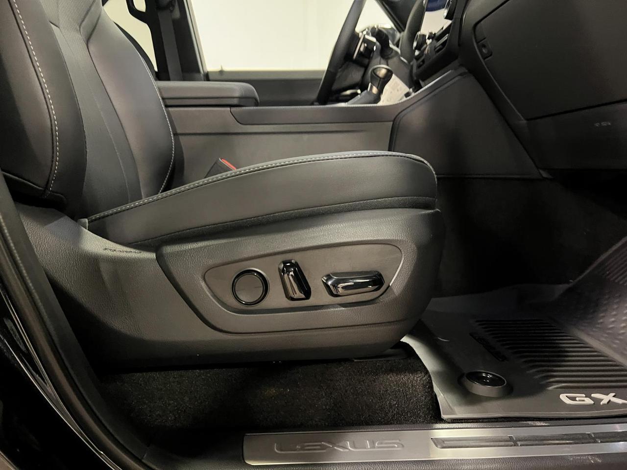 2026 LEXUS GX Premium + Parker CO